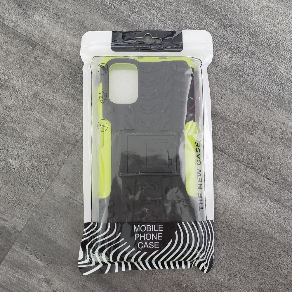 Black Green | CMC | Moto G9 Plus Case